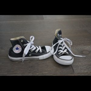 Black high top Converse in girls size 11.5